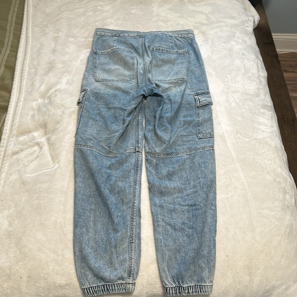 Jeans - Picture 3 of 5